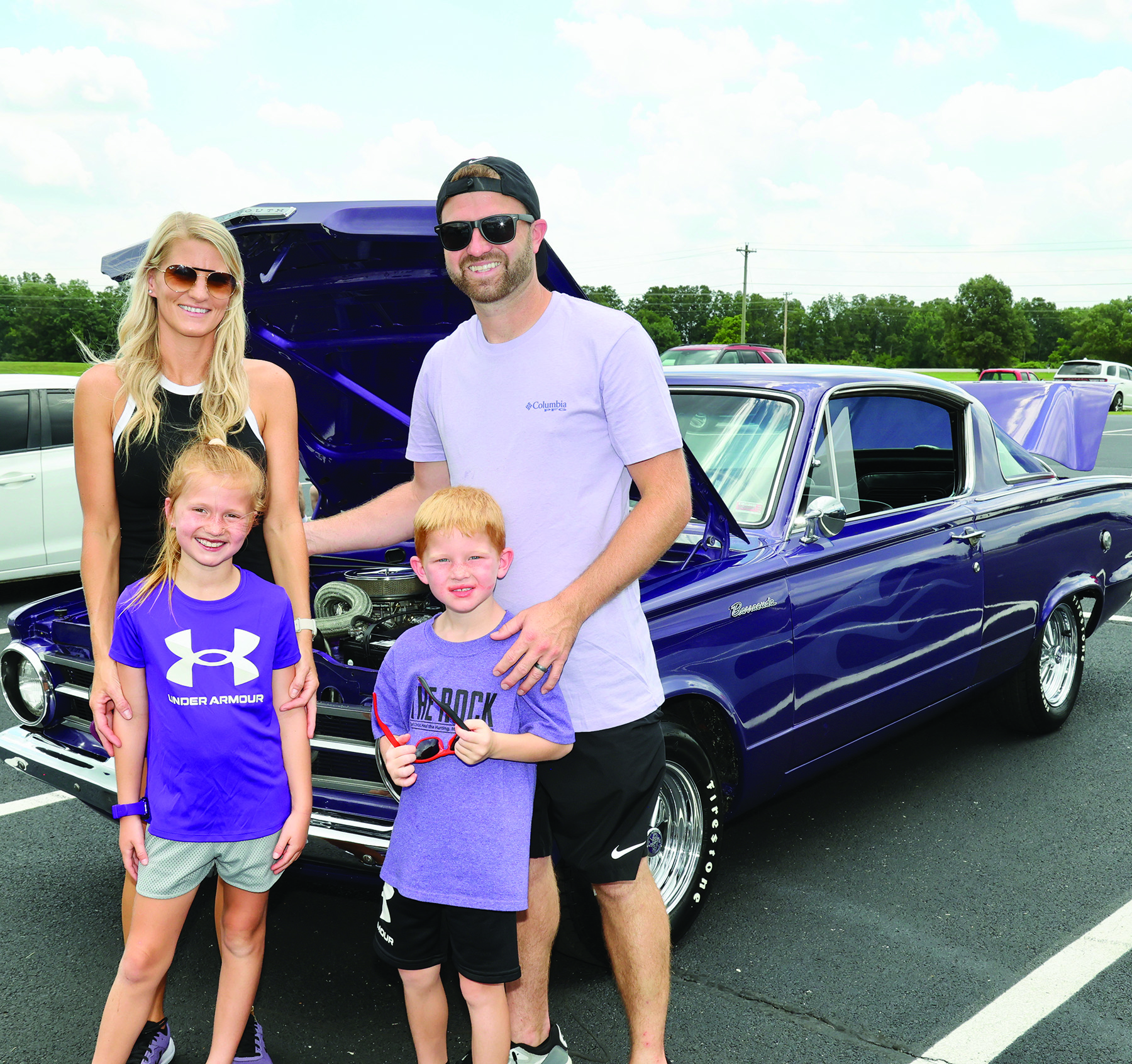 Car Show Benefits DARE Program